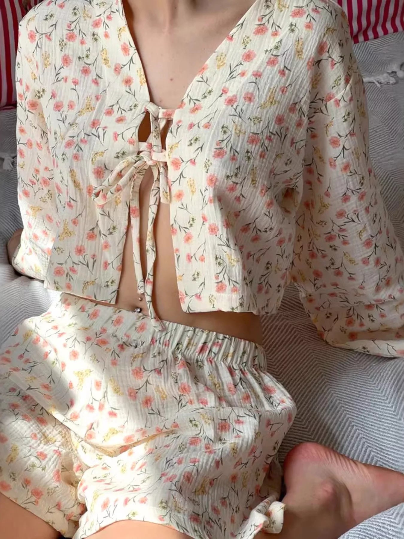 Trendsi Floral Print Crinkle Texture Tie-Front Top and Shorts Set -