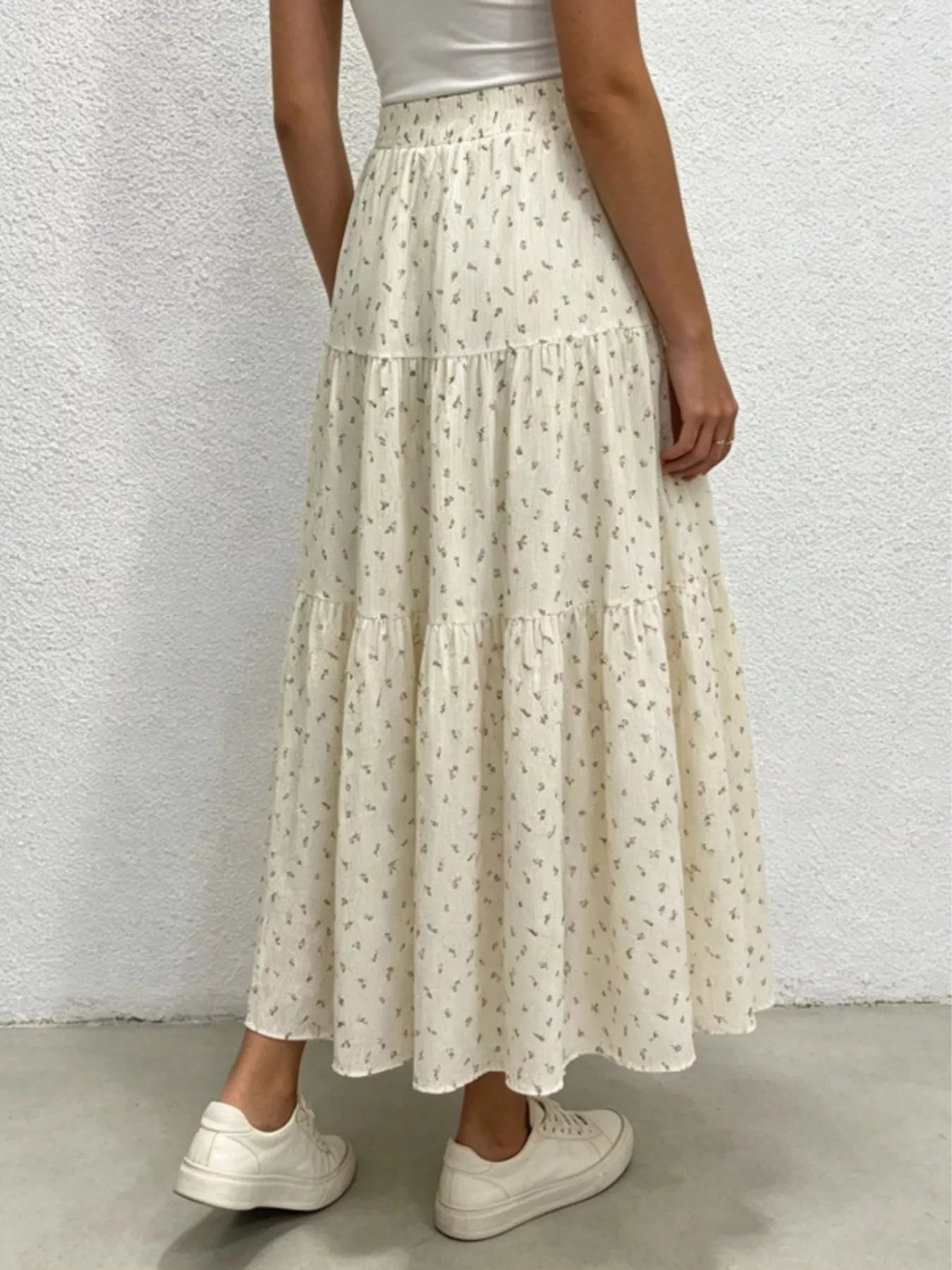 Trendsi Floral Print Tiered Flowy Maxi Skirt -