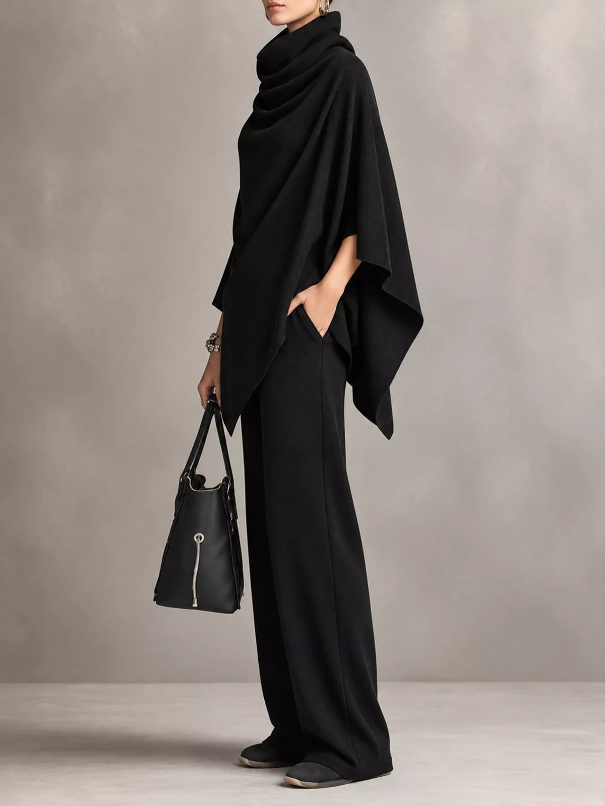 Poncho and pants set, black side