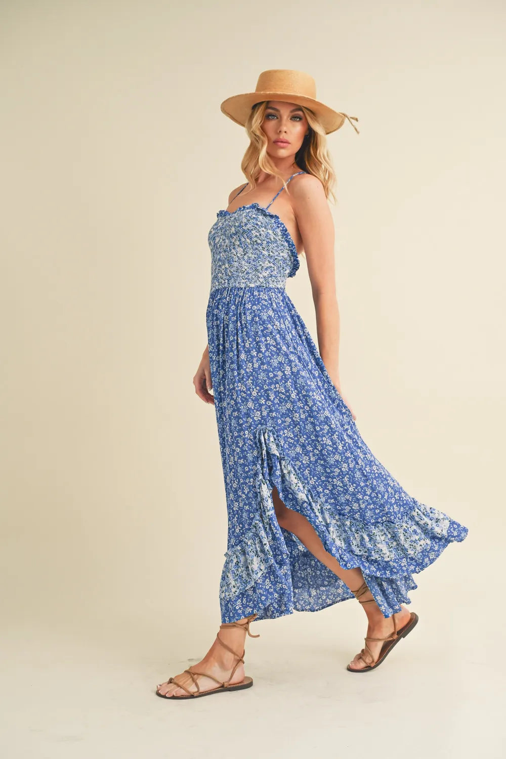 Women's apparel – product view 4