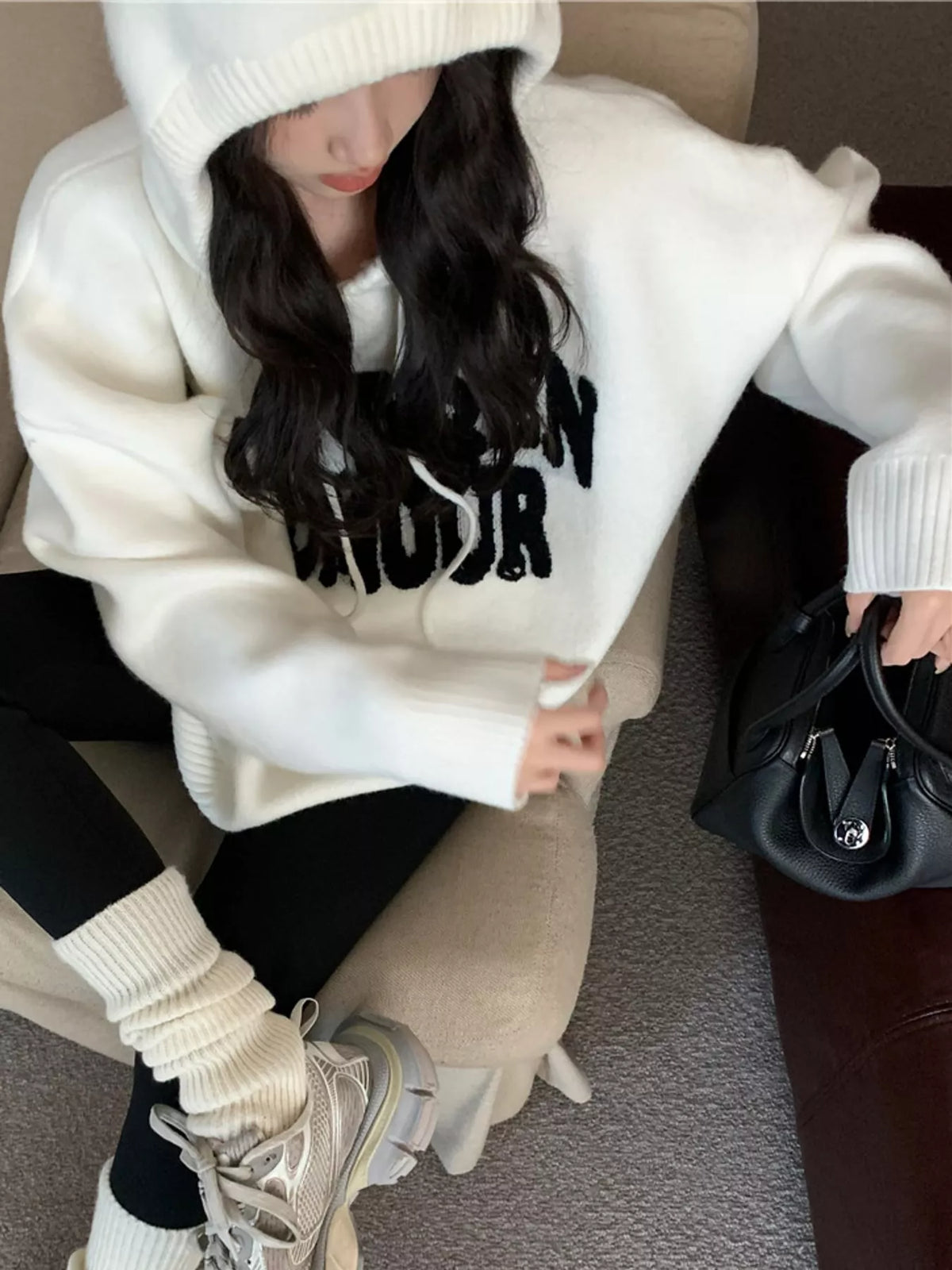 Graphic long-sleeve sweater