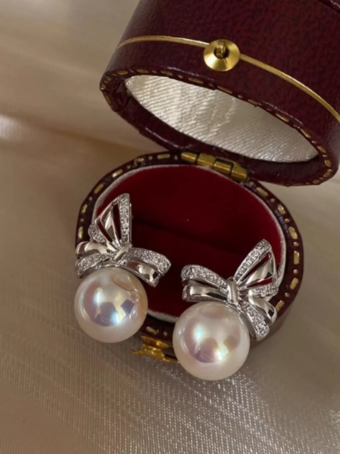 Trendsi Pearl Bowknot Drop Earrings -