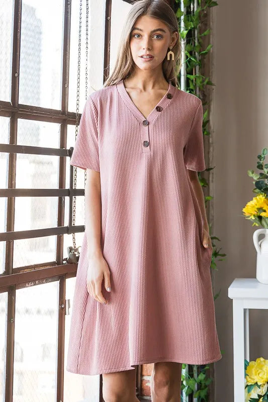 Women's apparel – product view 5