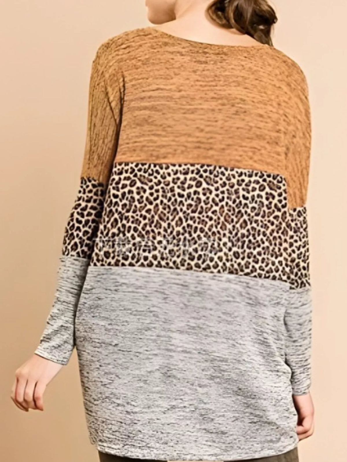 V-neck long sleeve t-shirt, back view