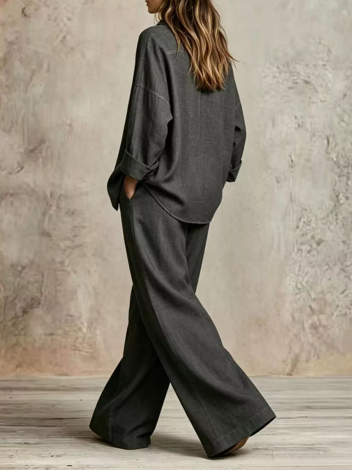 Shirt and pants set, black set back
