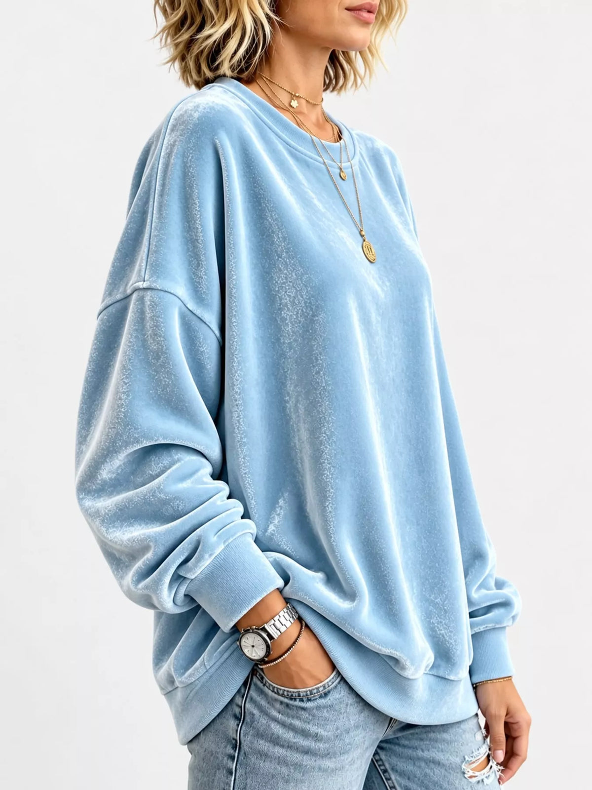 Crew-neck sweatshirt, light blue side