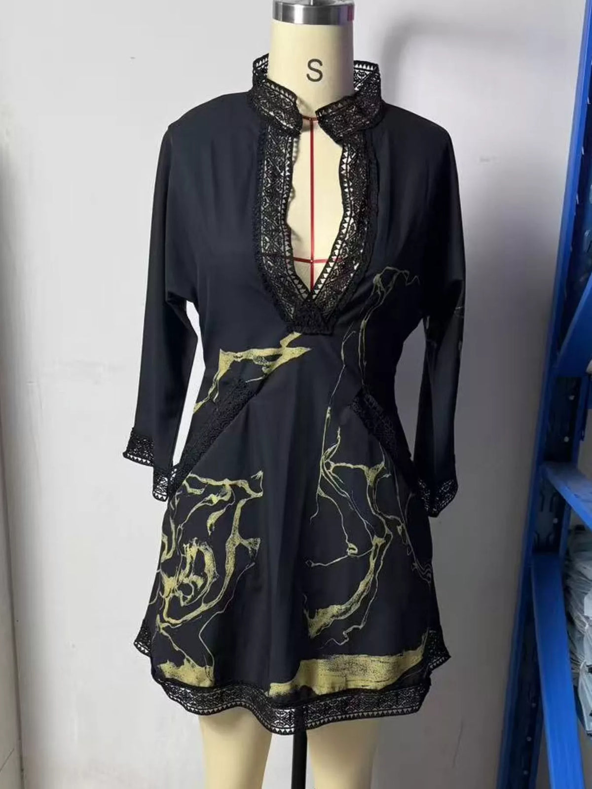 Black notched 3/4 sleeve mini dress