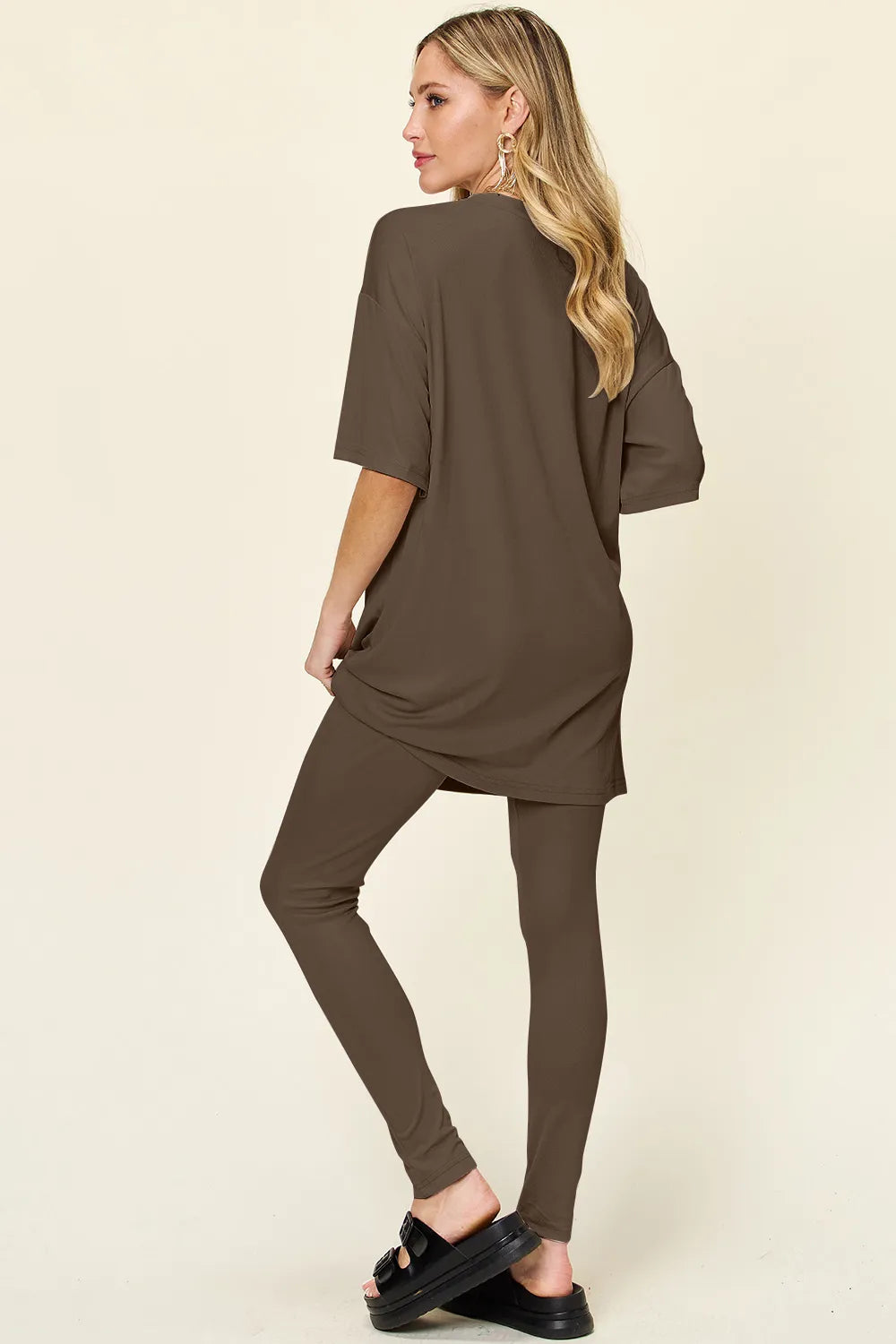 Women's clothing set – product view 9