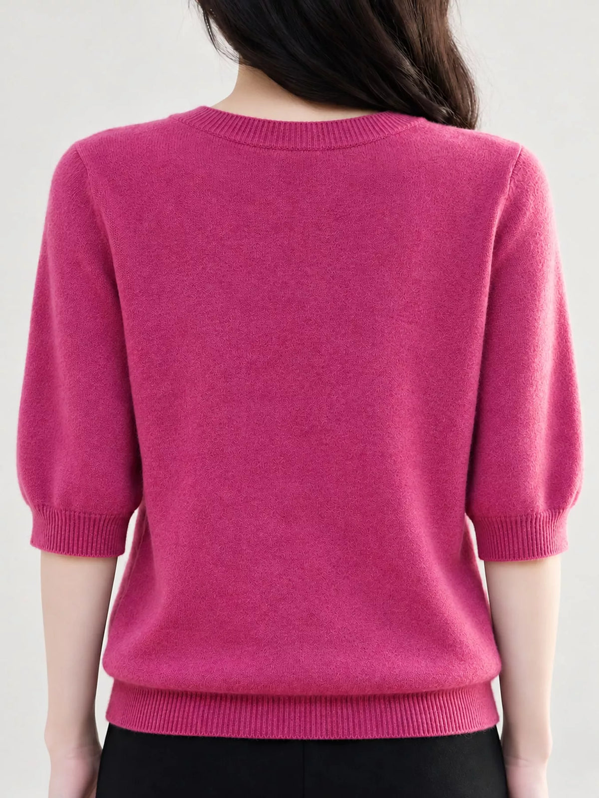Short-sleeve sweater, back view