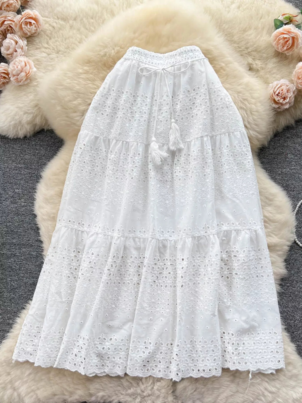 Trendsi Eyelet Tiered Maxi Skirt -