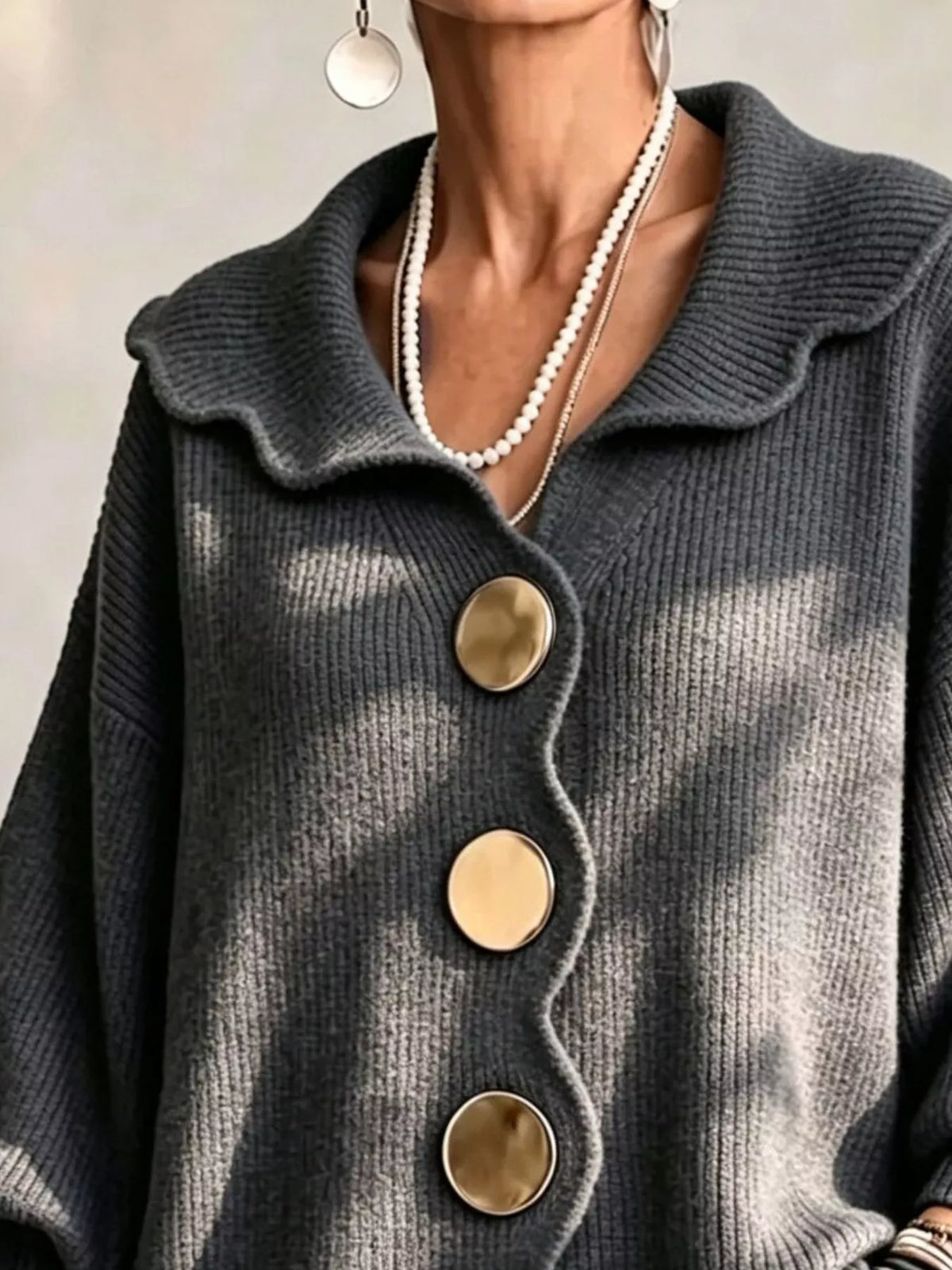 Dark gray scalloped-edge knit cardigan, collar detail