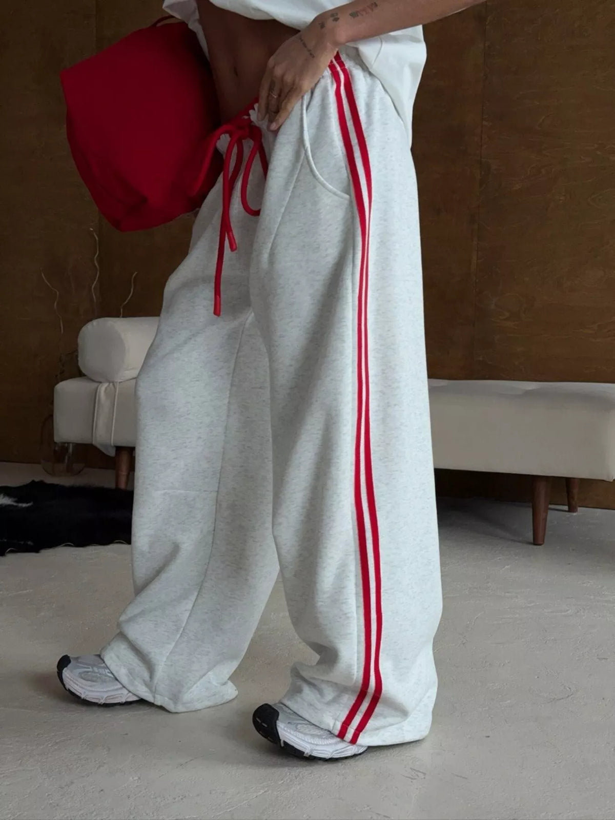 Trendsi Side Stripes High-Waisted Wide-Leg Sweatpants -