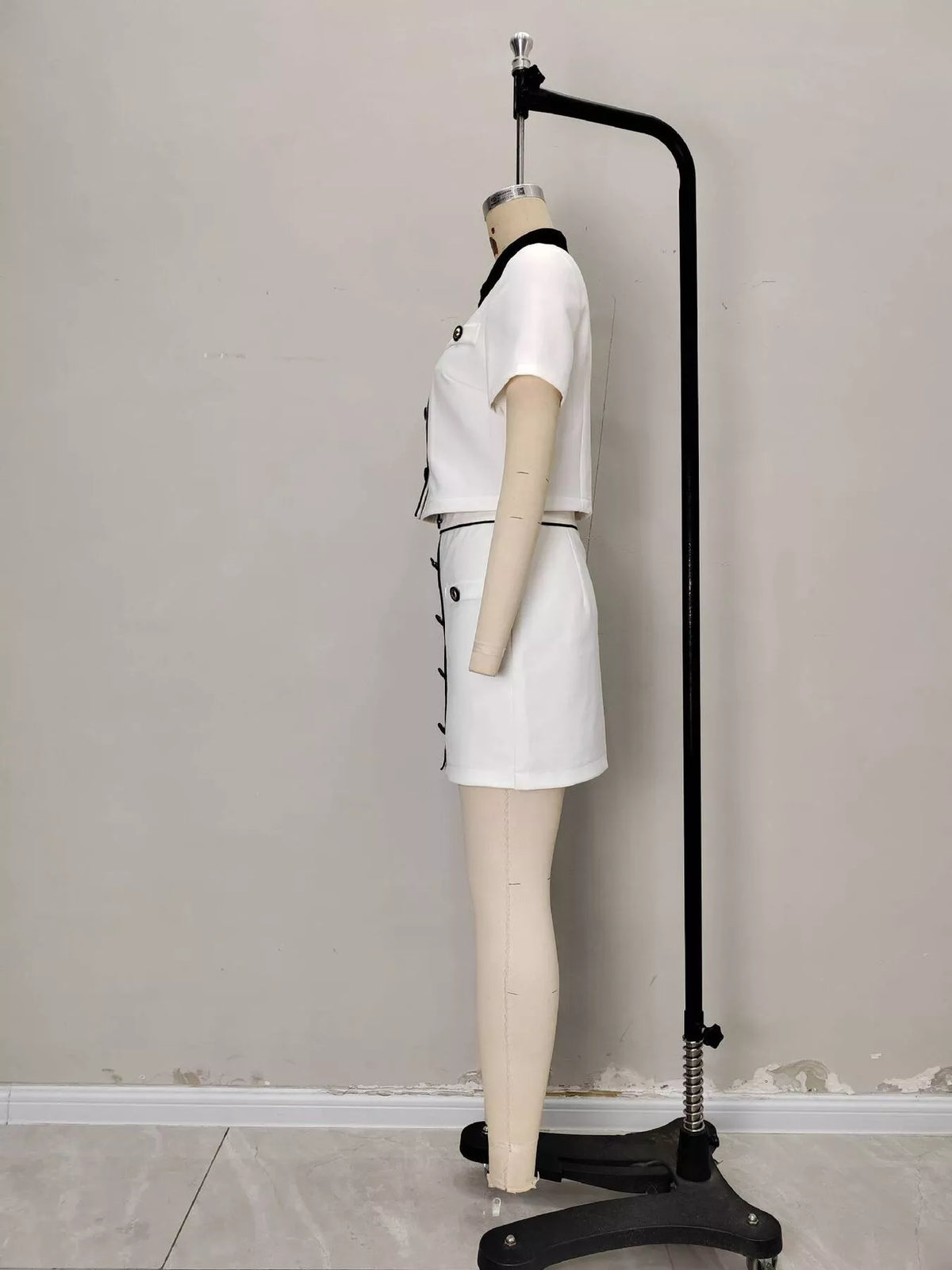 White Contrast Collar Cropped Top and Mini Skirt Set detail view