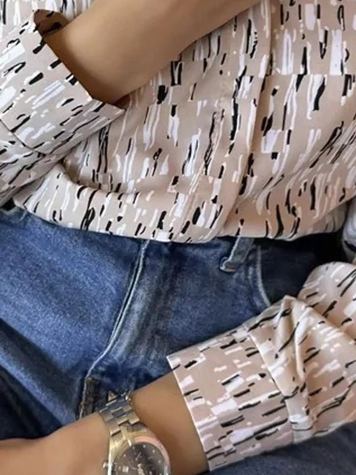 Button-up shirt, beige abstract cuff