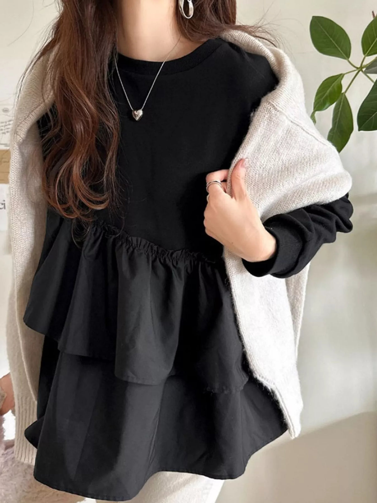 Black and white color-block ruffled hem top
