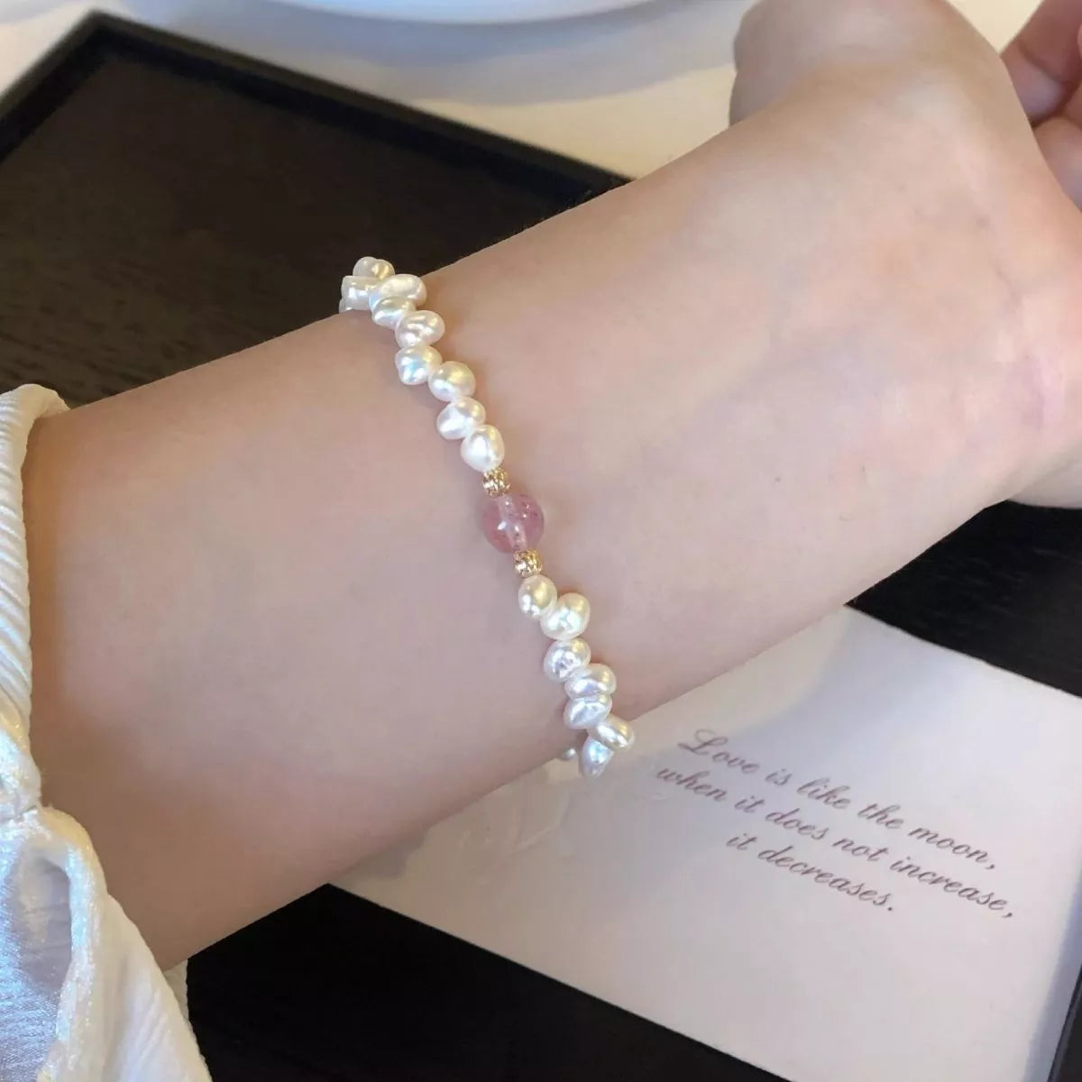 Trendsi Pearl & Crystal Bracelet -