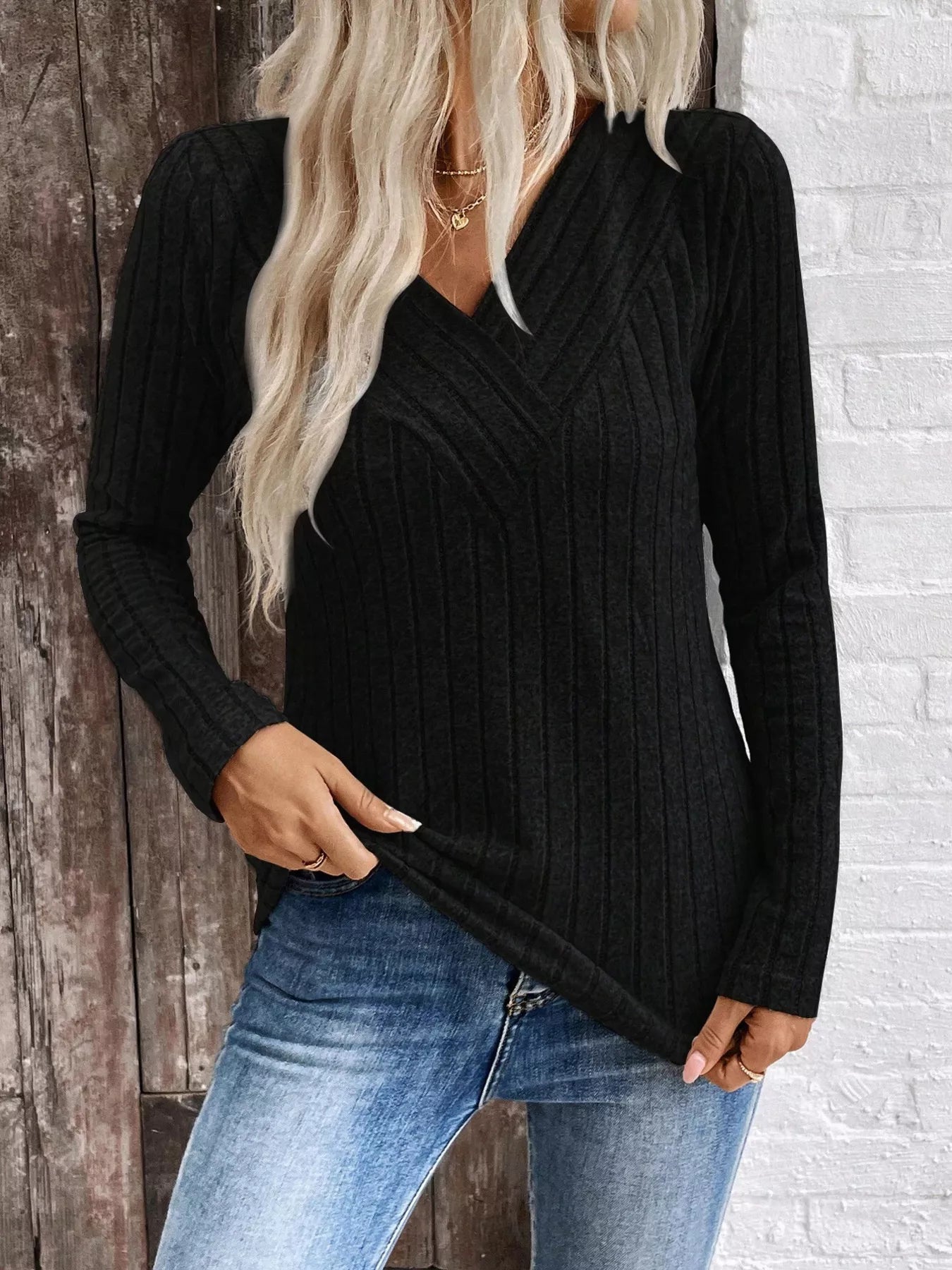 Trendsi Ribbed V-Neck Long Sleeve T-Shirt -