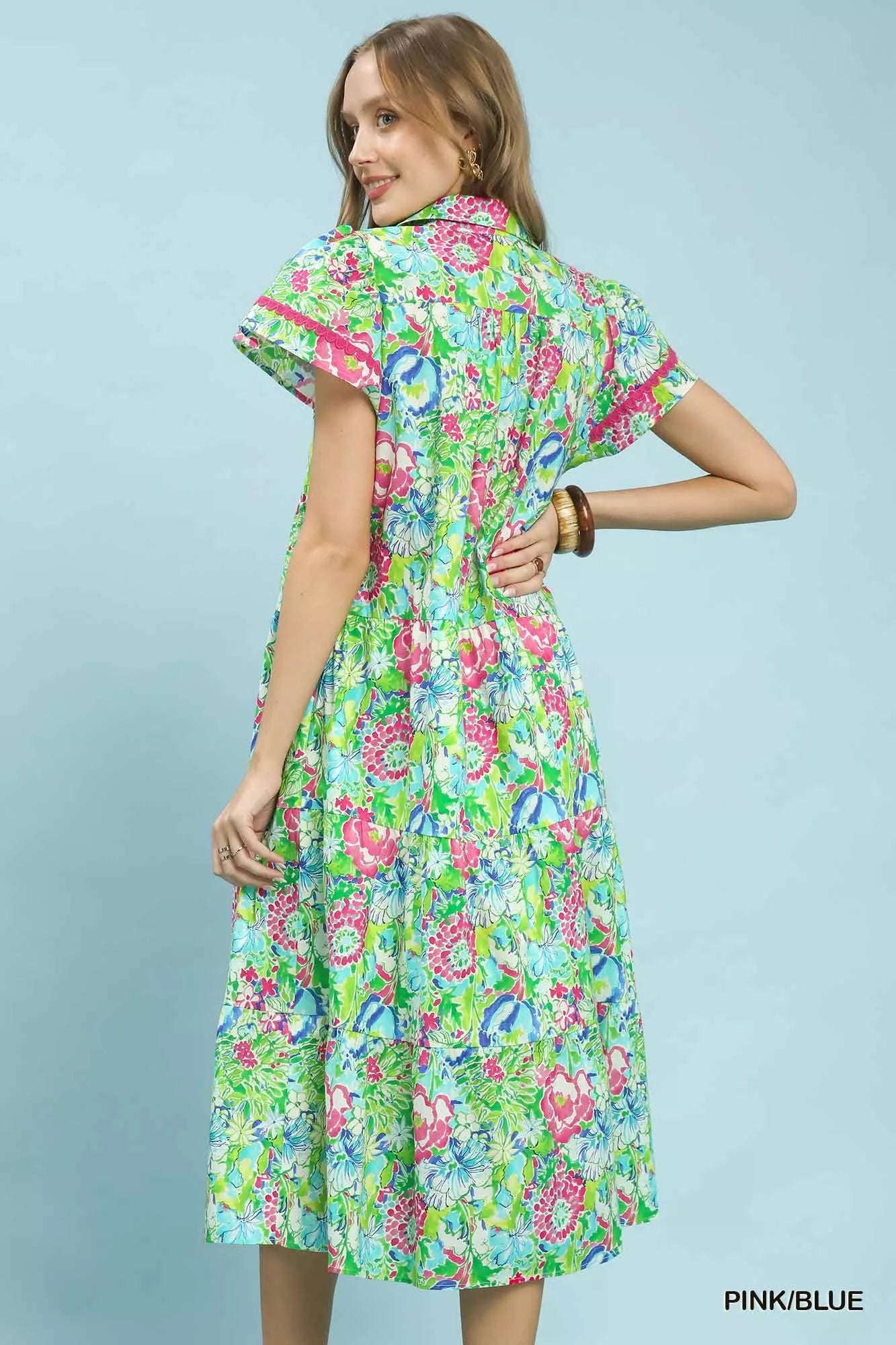 Women's apparel – product view 3