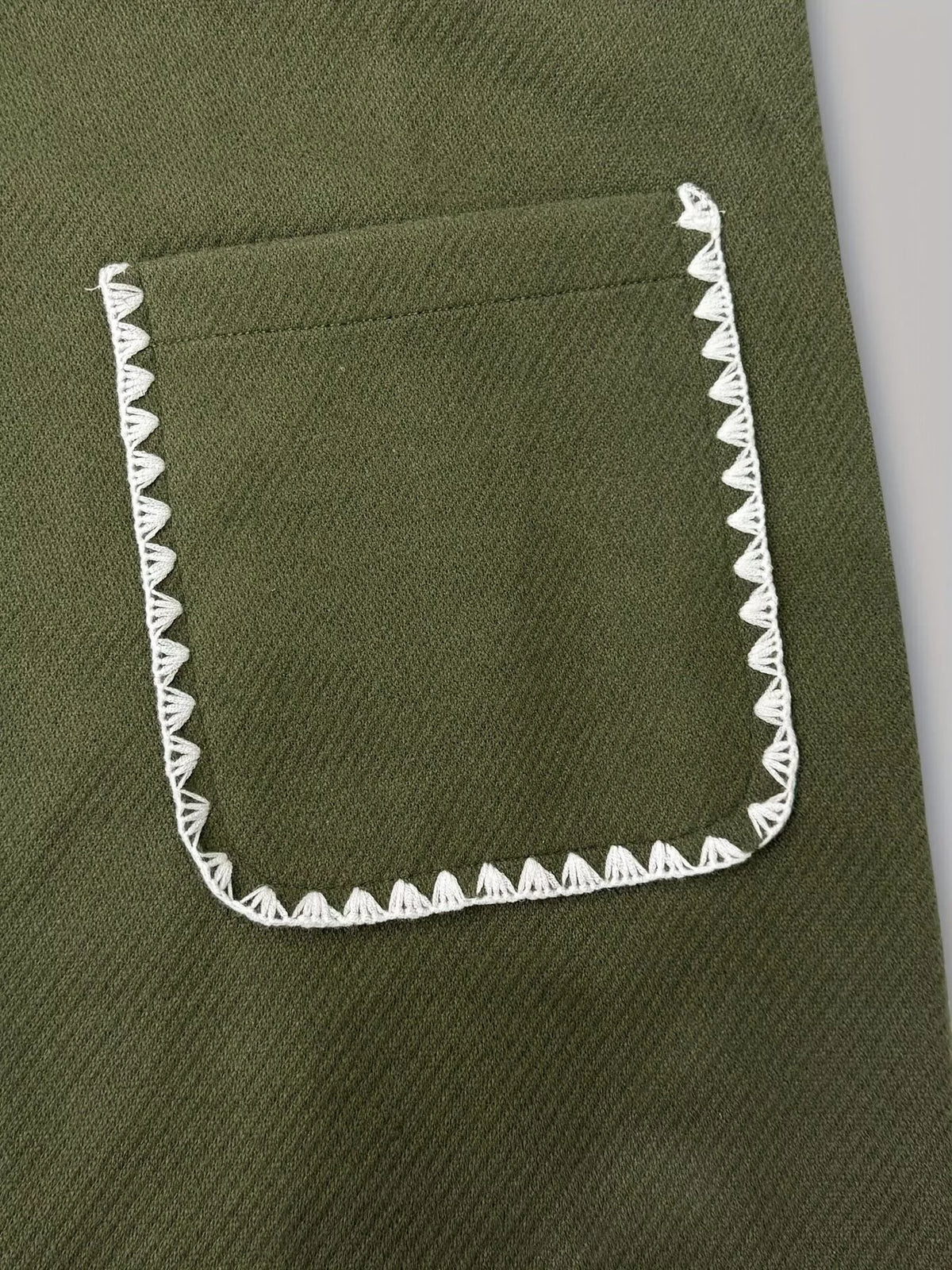 Olive green contrast trim button-front jacket, patch pocket with contrasting trim