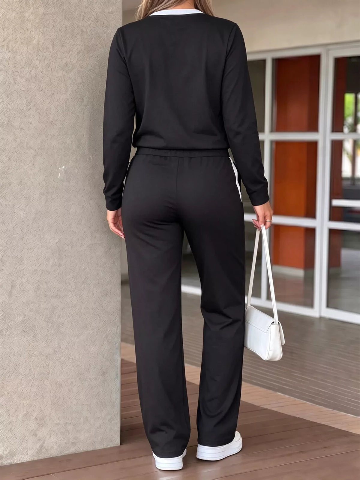 Heart-graphic top and pants set