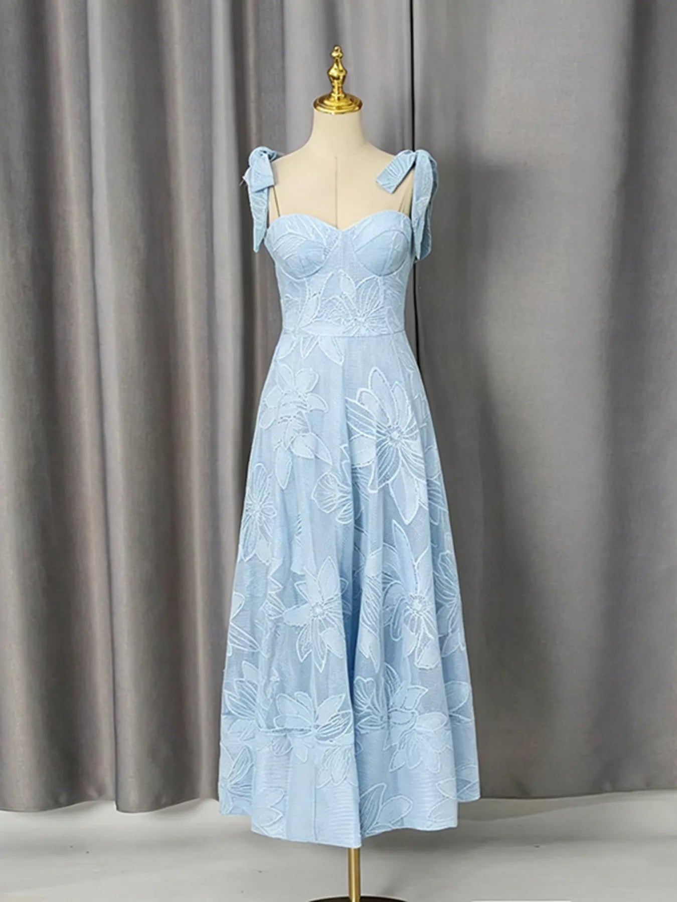 Trendsi Sweetheart Neck Tie-Strap Dress -