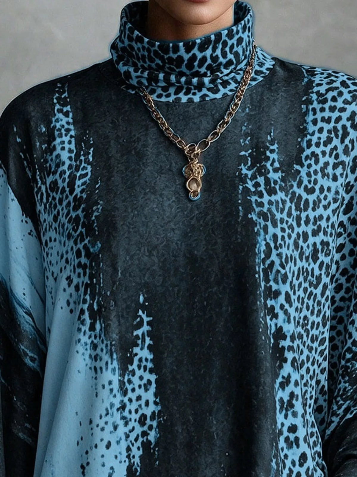 Leopard fringe dress, blue neckline detail