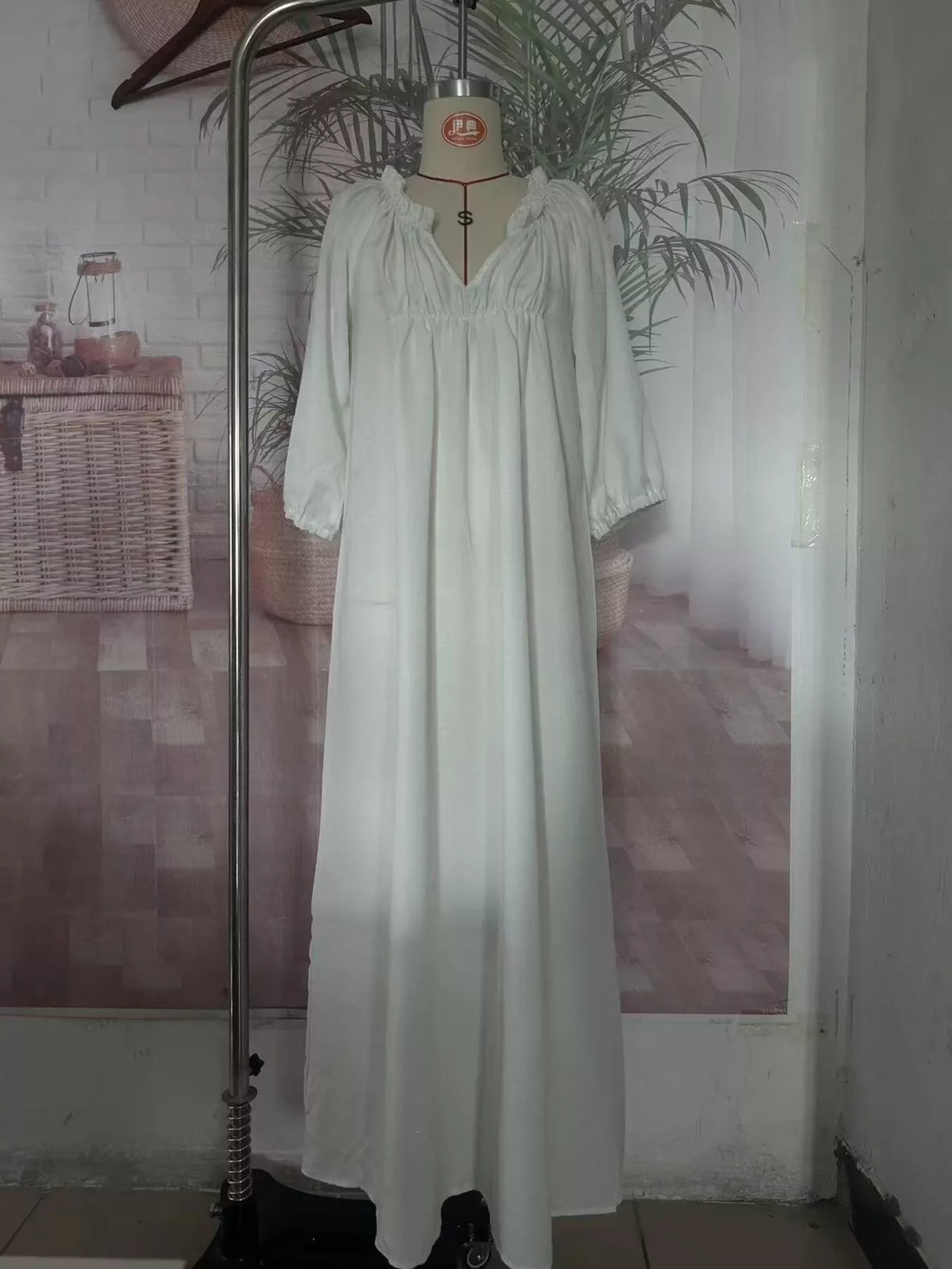 Tiered notched 3/4 sleeve maxi dress