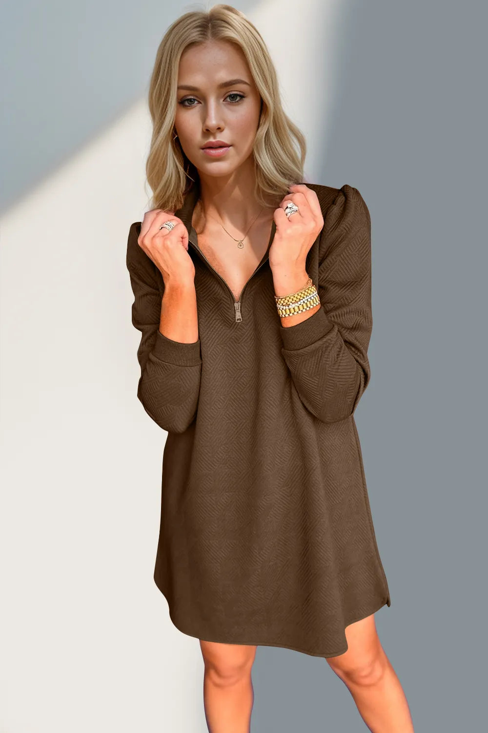 Women's apparel – product view 19