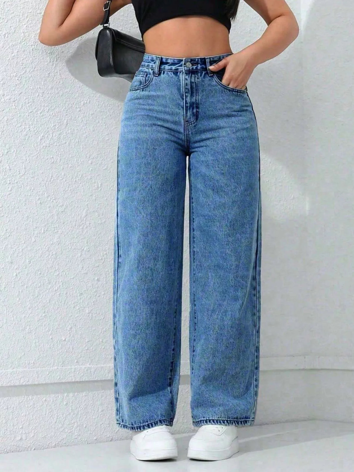 Women's High-Waisted Wide-Leg Jeans in Blue, front view