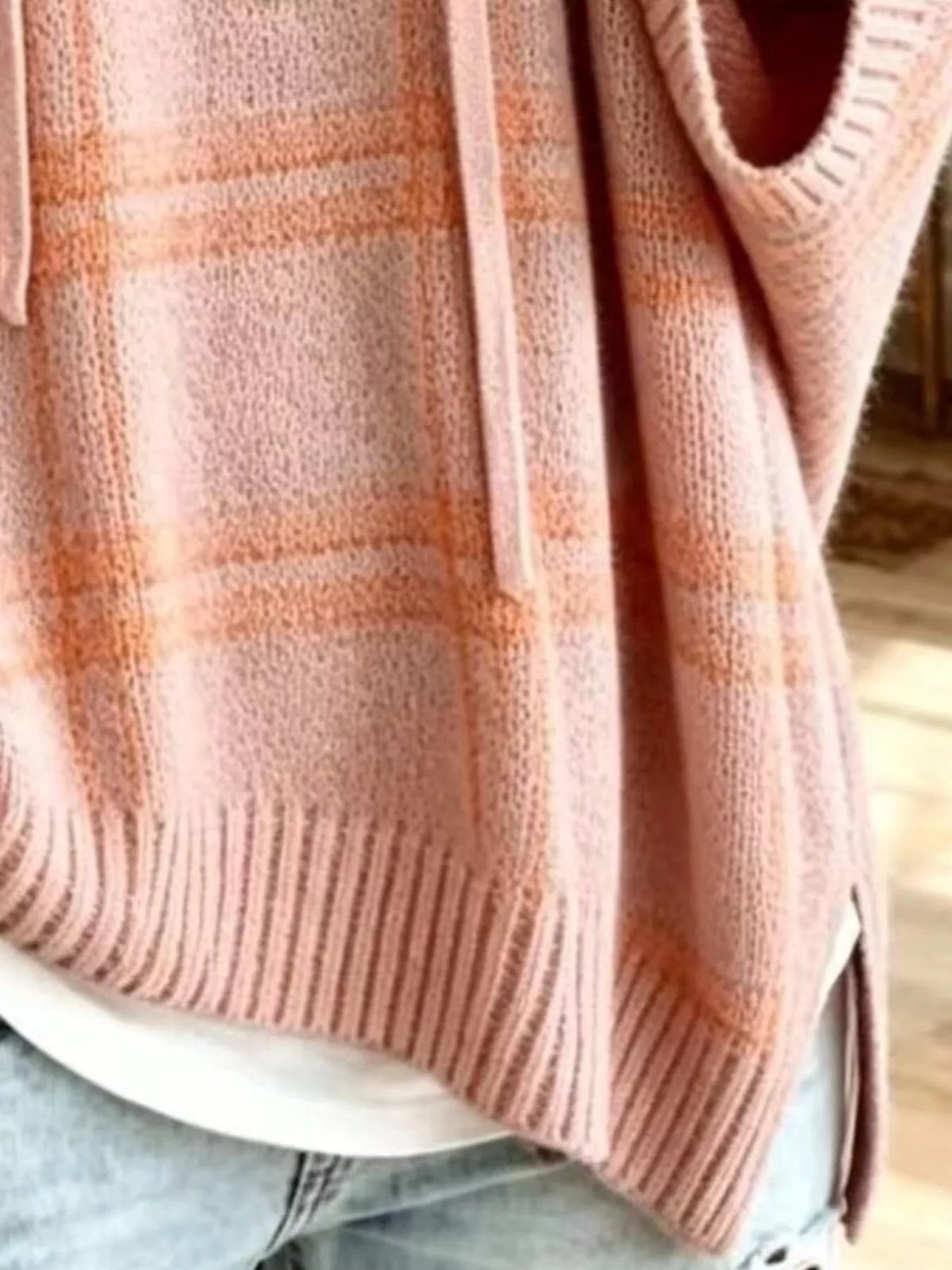 Pink plaid hooded sweater, sleeve and knit detail