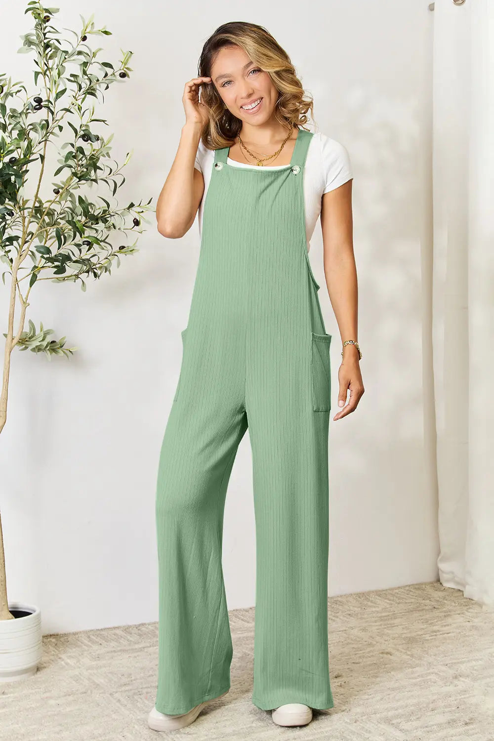 Women's apparel – product view 2
