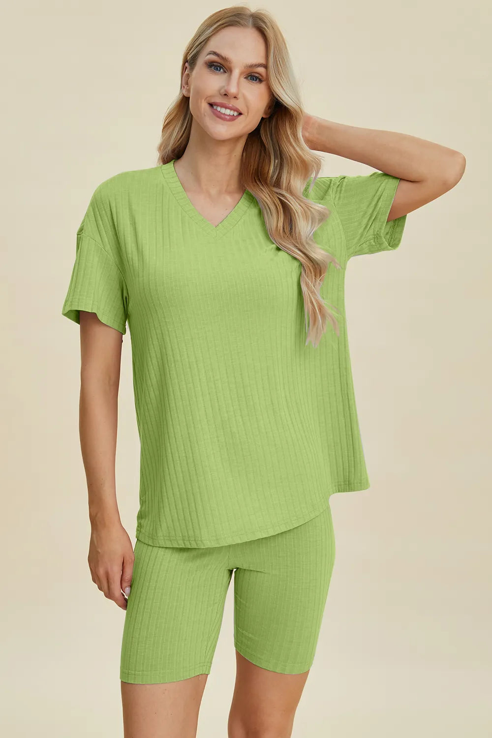 Women's clothing set – product view 2