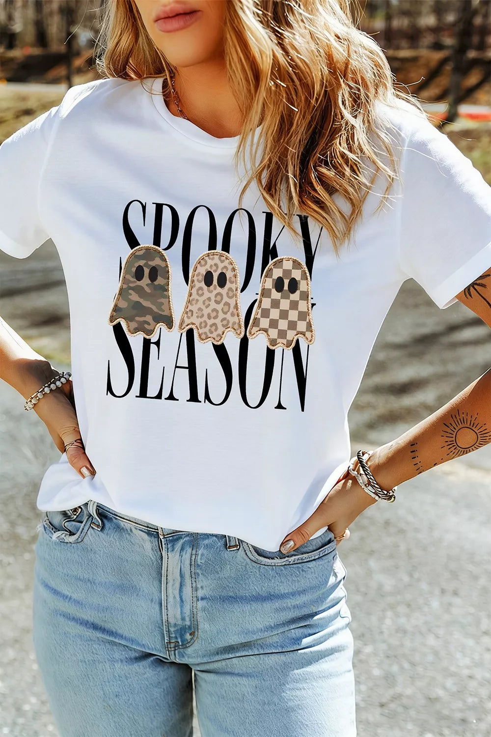 Women's white spooky ghost graphic Halloween short sleeve T-shirt