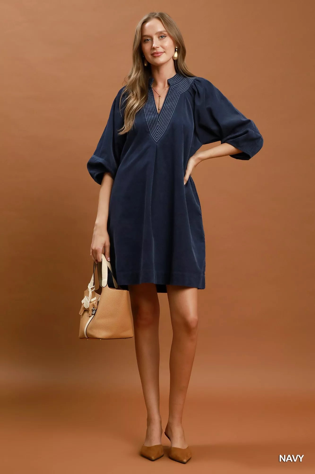Women's apparel – product view 4