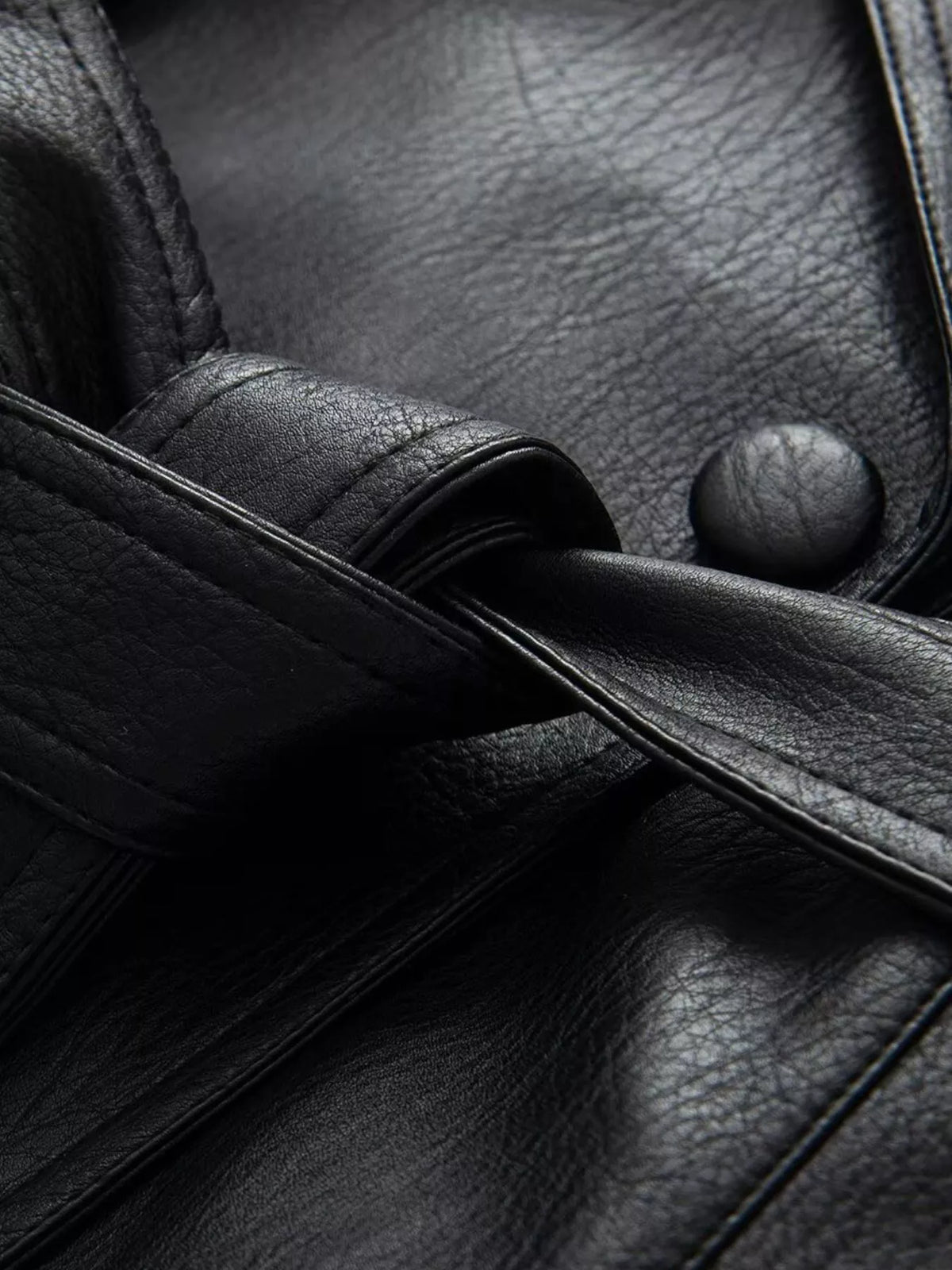 Collared long sleeve jacket, construction and design details