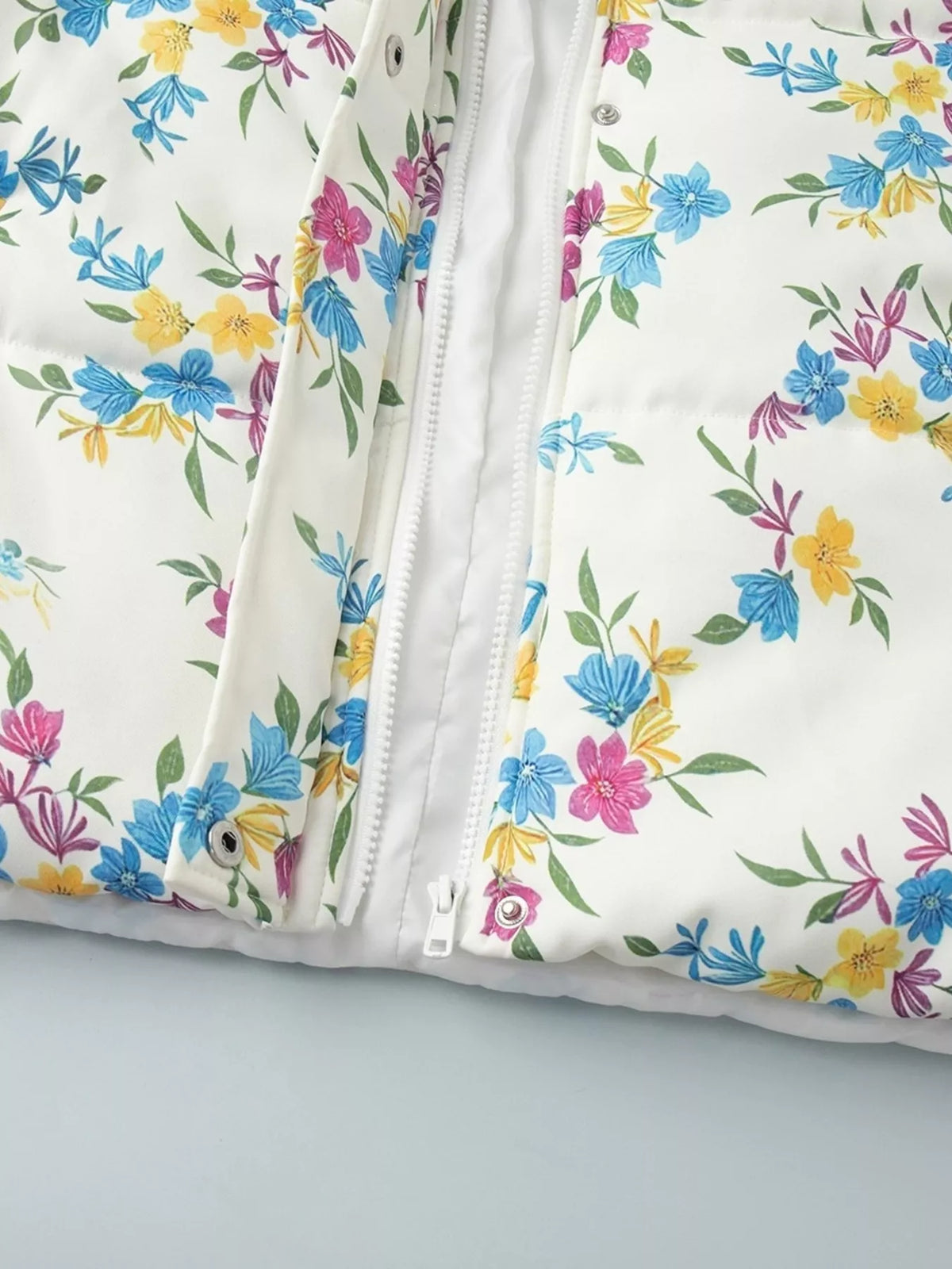Floral Print Stand Collar Puffer Jacket, pocket detail