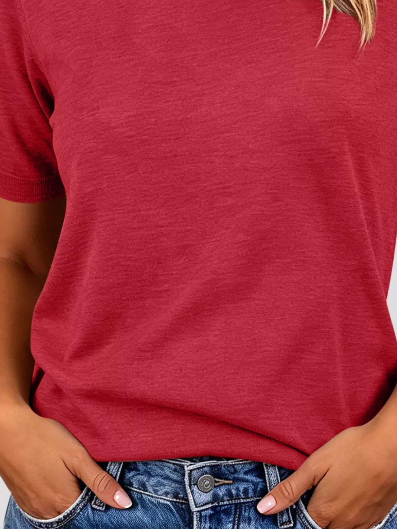 Trendsi Classic Crew Neck Short Sleeve Knit Top -