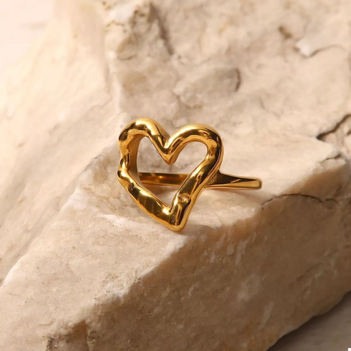 Trendsi 18K Gold-Plated Heart Ring -