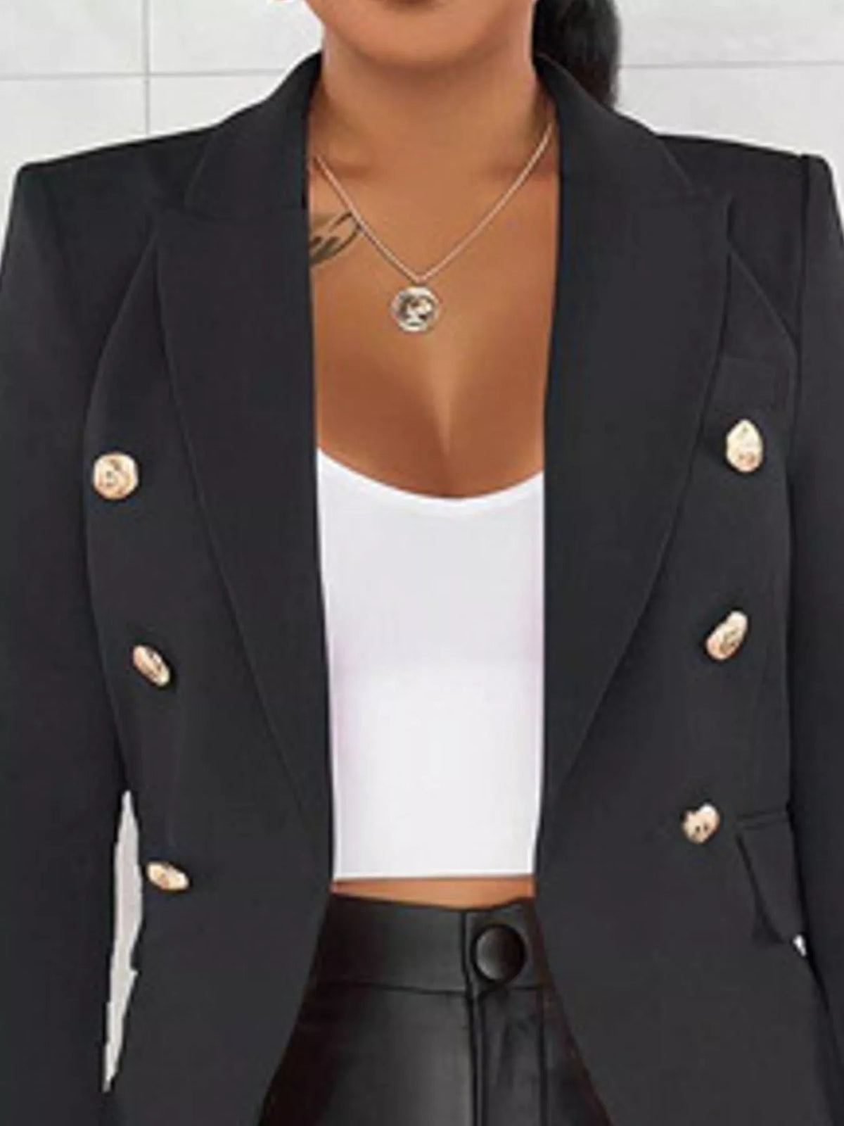 Collared long sleeve blazer, construction and design details