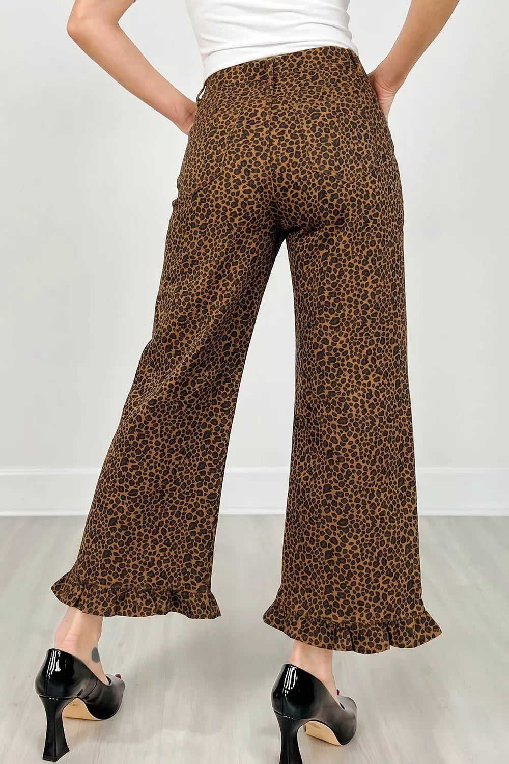 Leopard-print ruffle-hem jeans