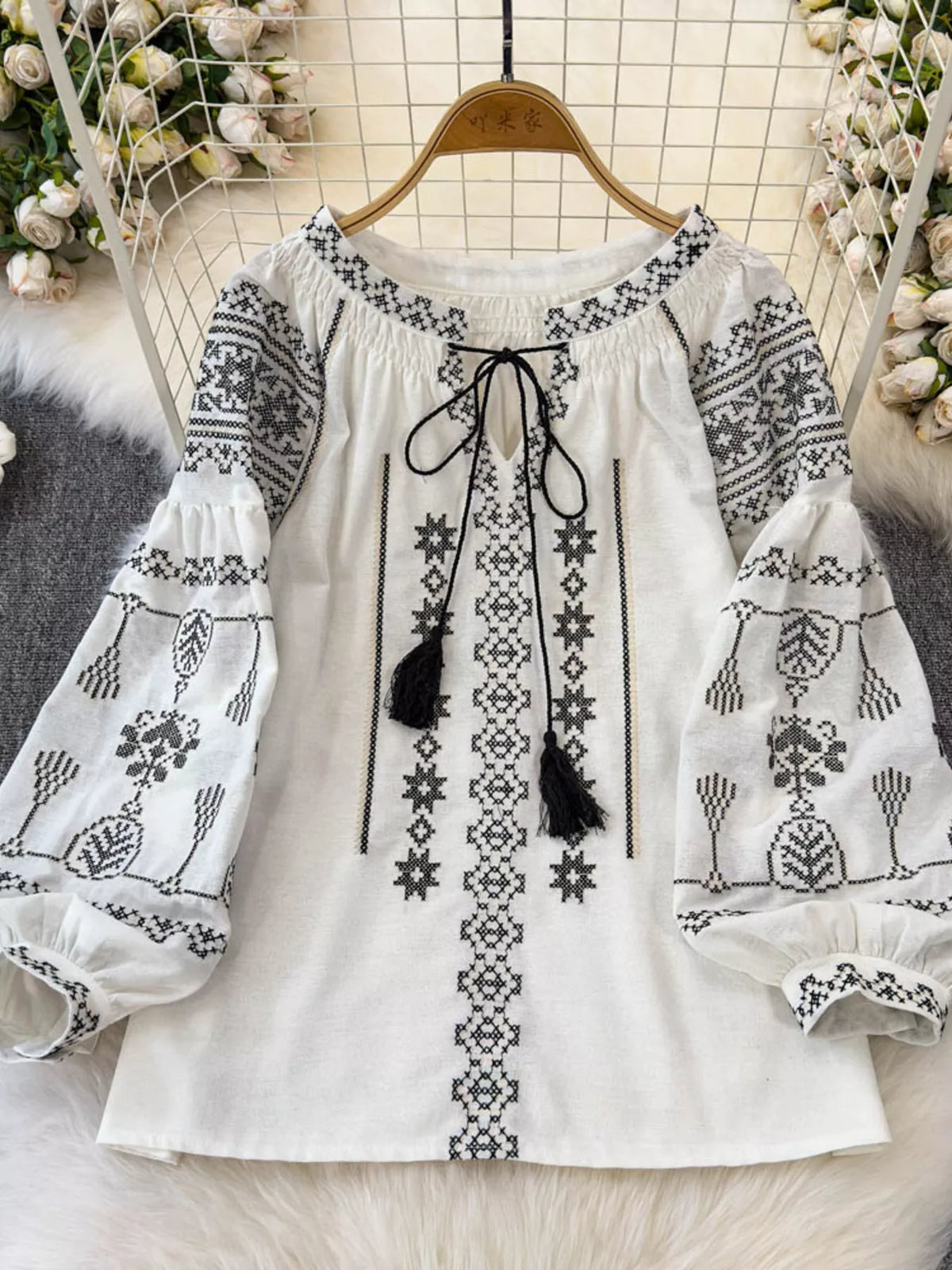 Women's blouse – product view 4