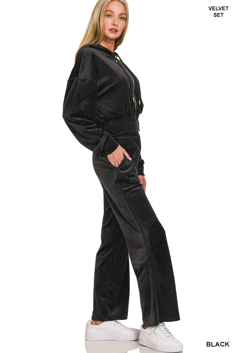 Women's clothing set – product view 2