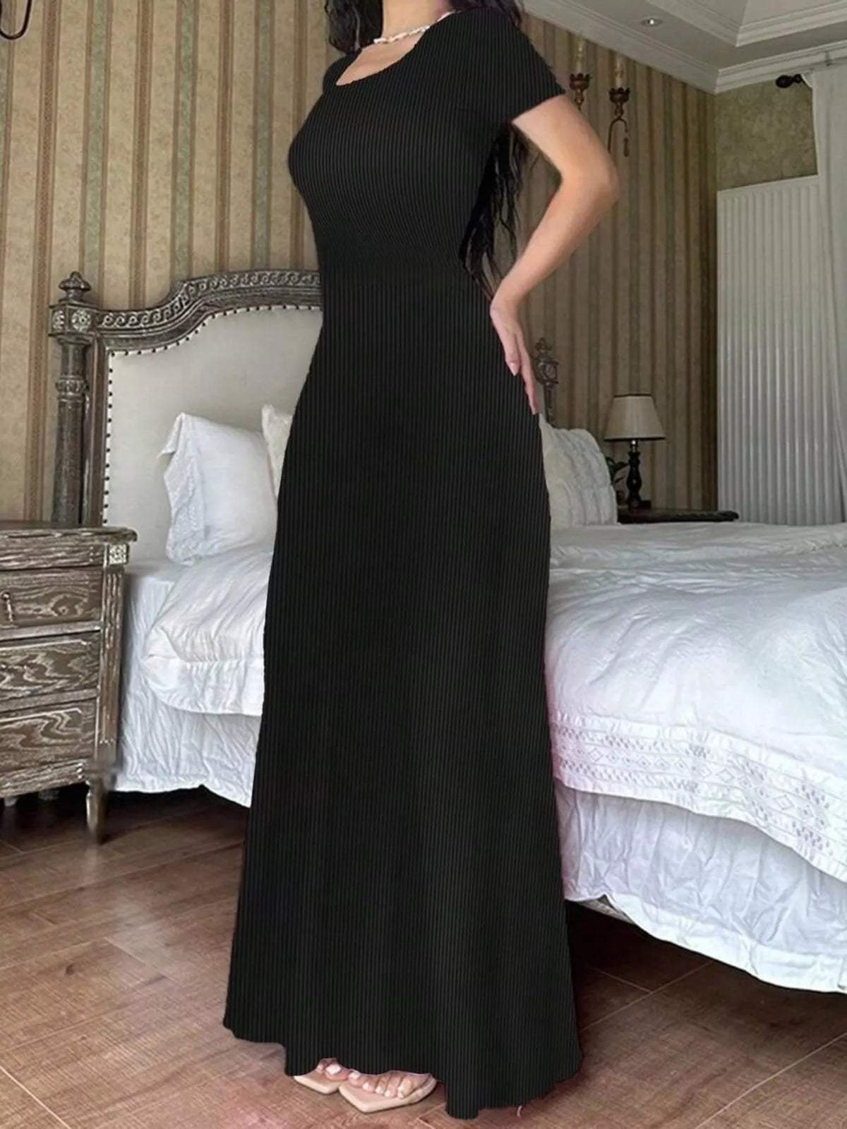 Short-Sleeve Tie-Back Maxi Dress in black, front view