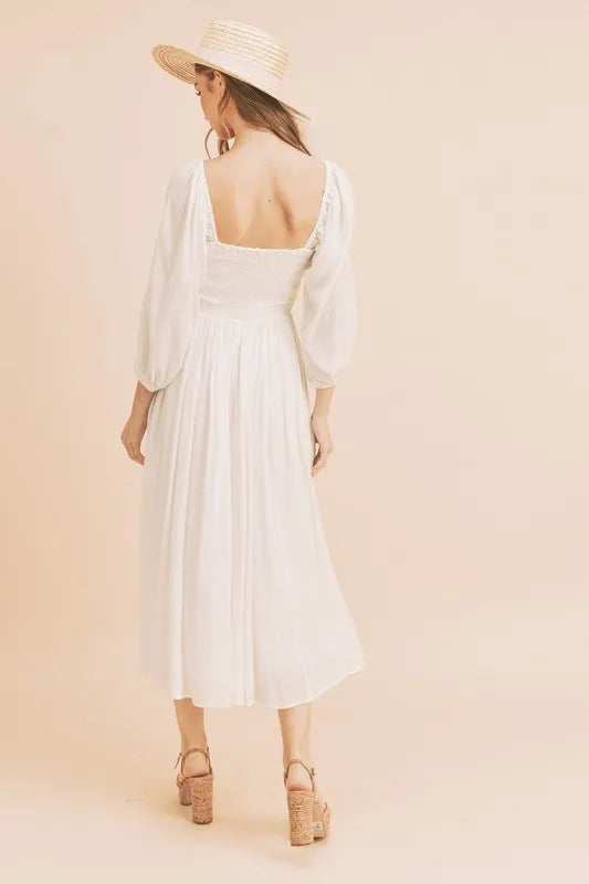 Women's apparel – product view 5