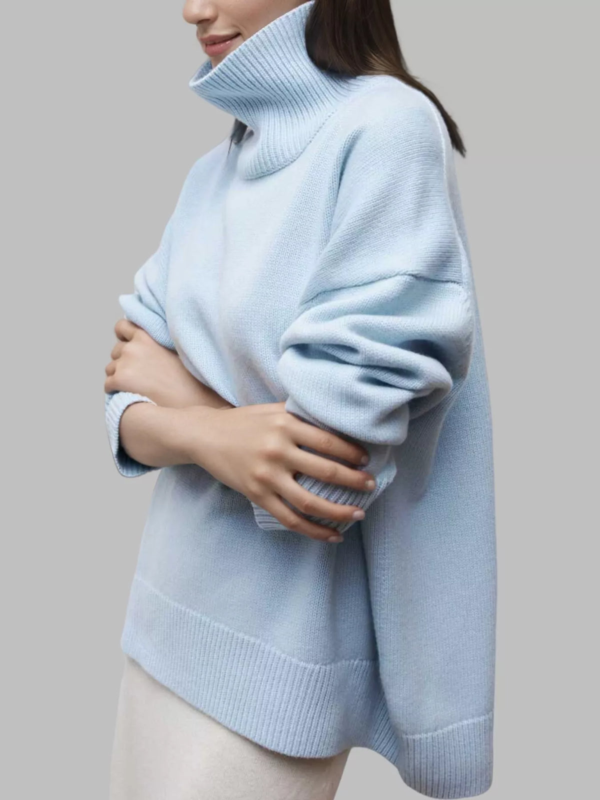 Turtleneck sweater, light blue side