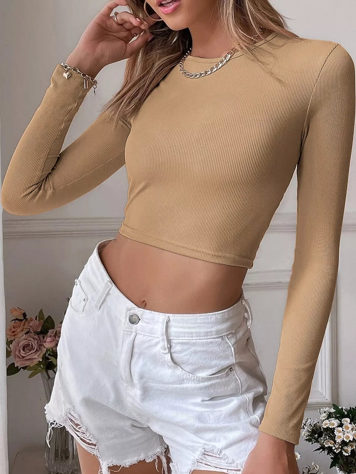Beige ribbed crop t-shirt