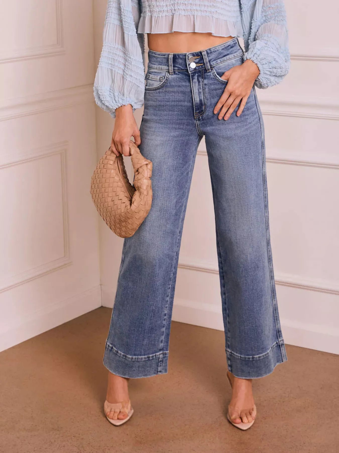 Trendsi High-Waisted Wide-Leg Jeans -