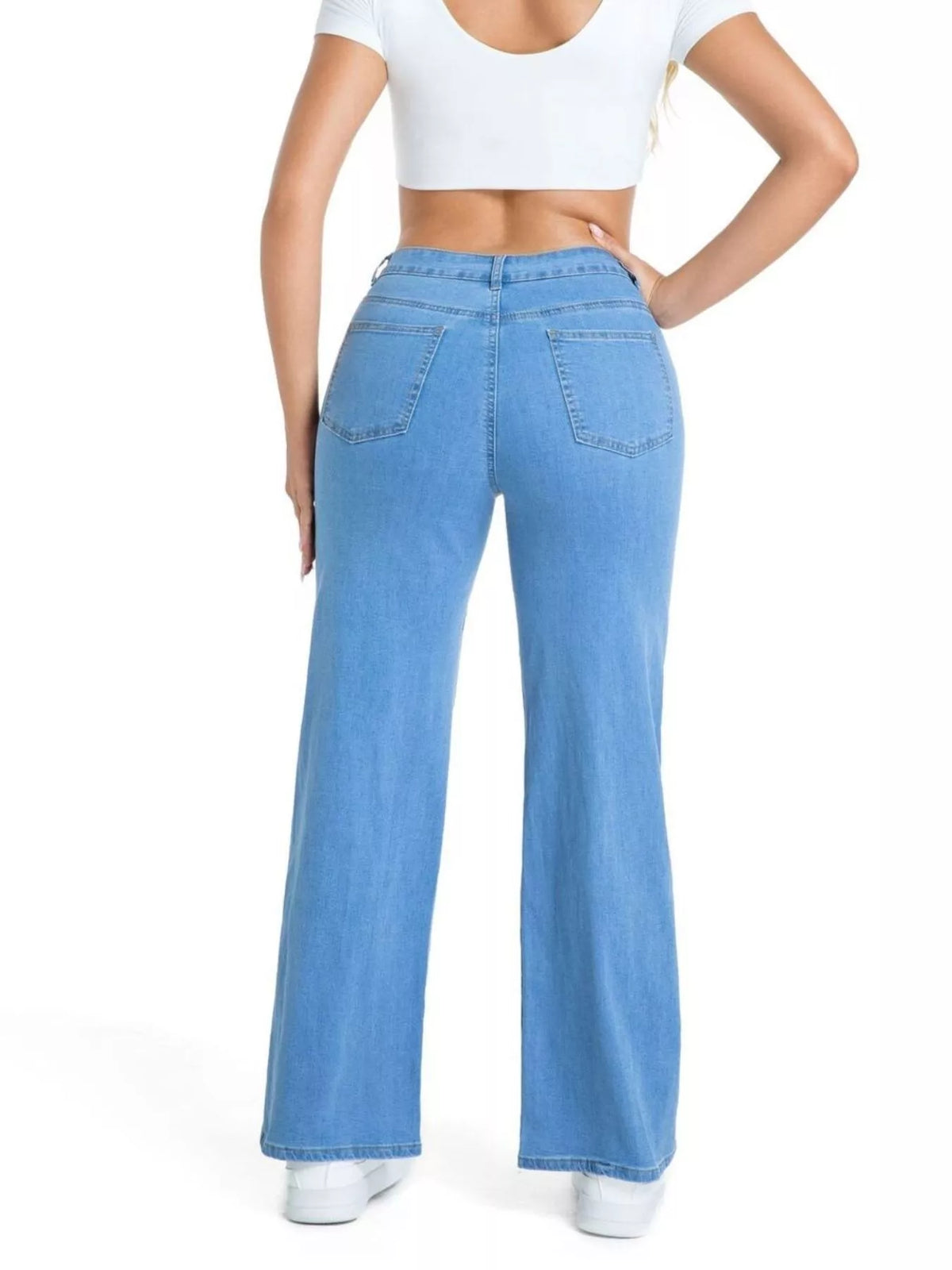Frayed edge straight leg jeans
