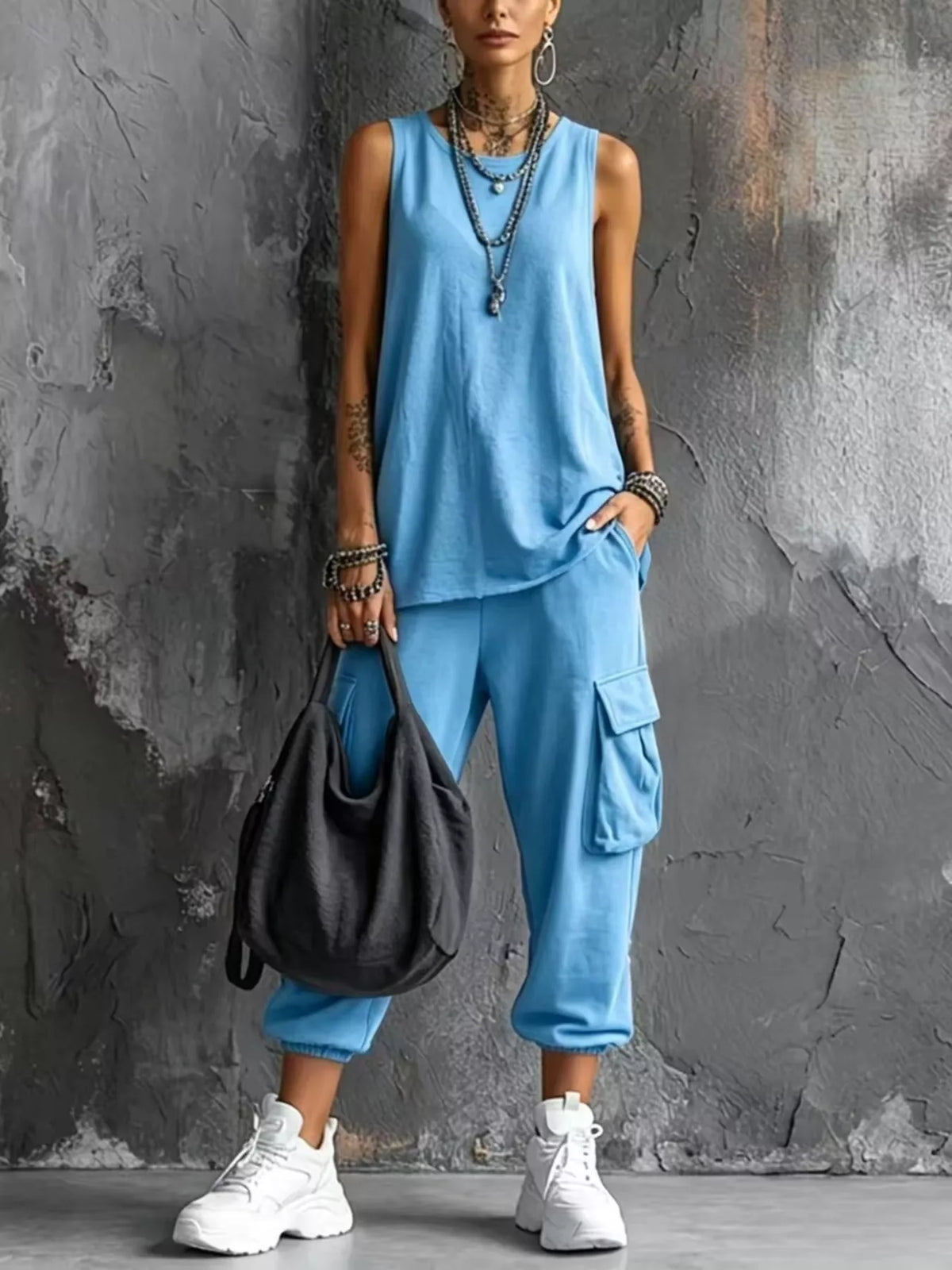 Women's clothing set – product view 10