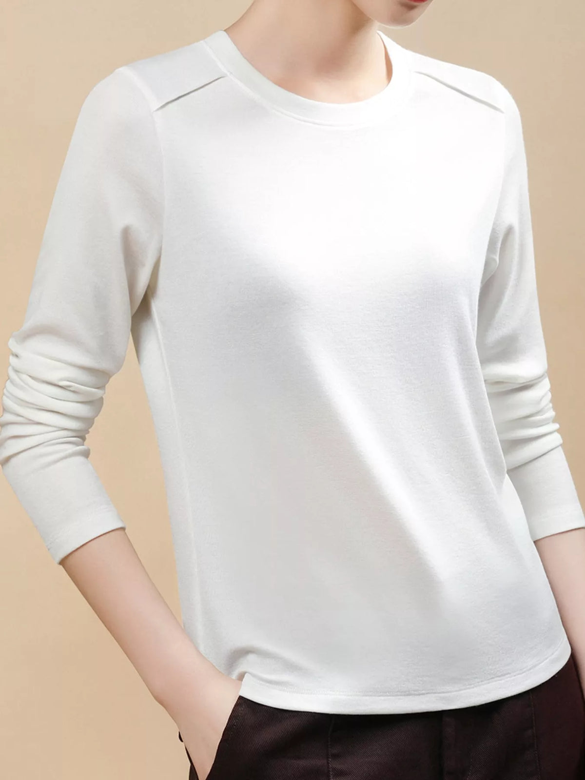 Cream solid long-sleeve crew neck t-shirt